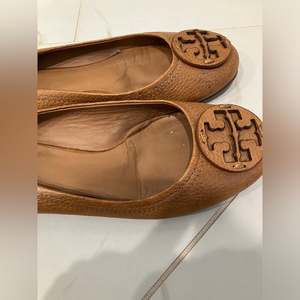 Tory Burch flats size 7 camel pebbled leather - Picture 2 of 6
